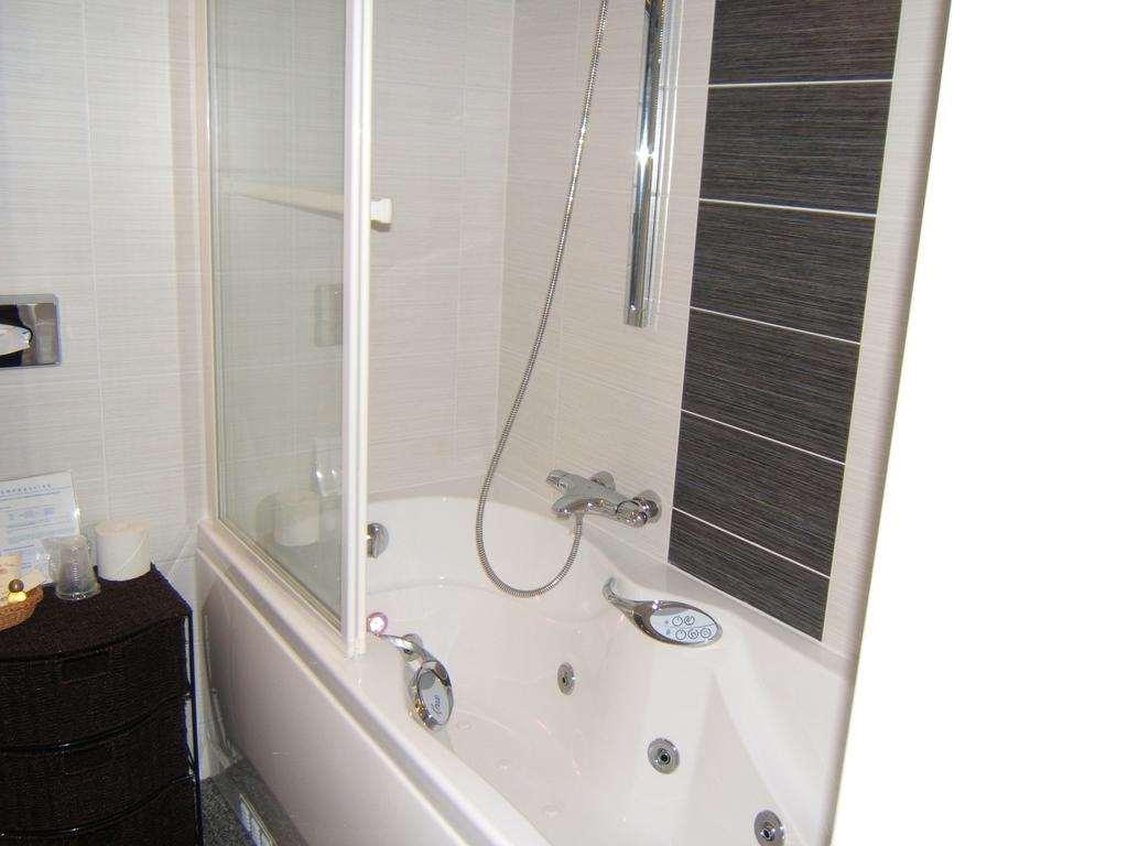 Hotel De Clisson Saint Brieuc Room photo
